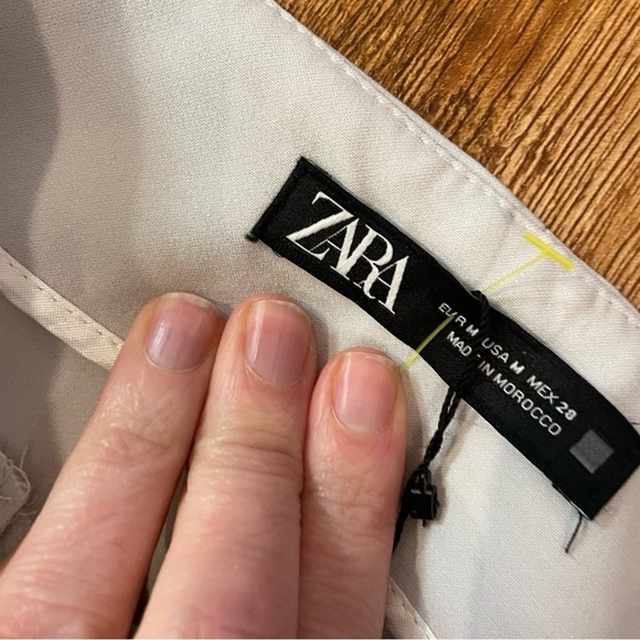 ZARA Women’s Glen Light Gray Flare Leg Slacks Side Zip Size Medium NWT - Picture 6 of 11